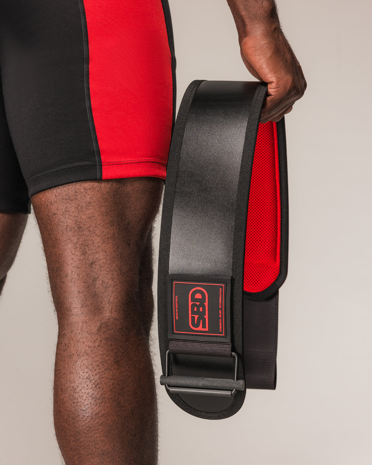 SBD Hybrid Weightlifting Belt mit rotem gepolstertem Interieur