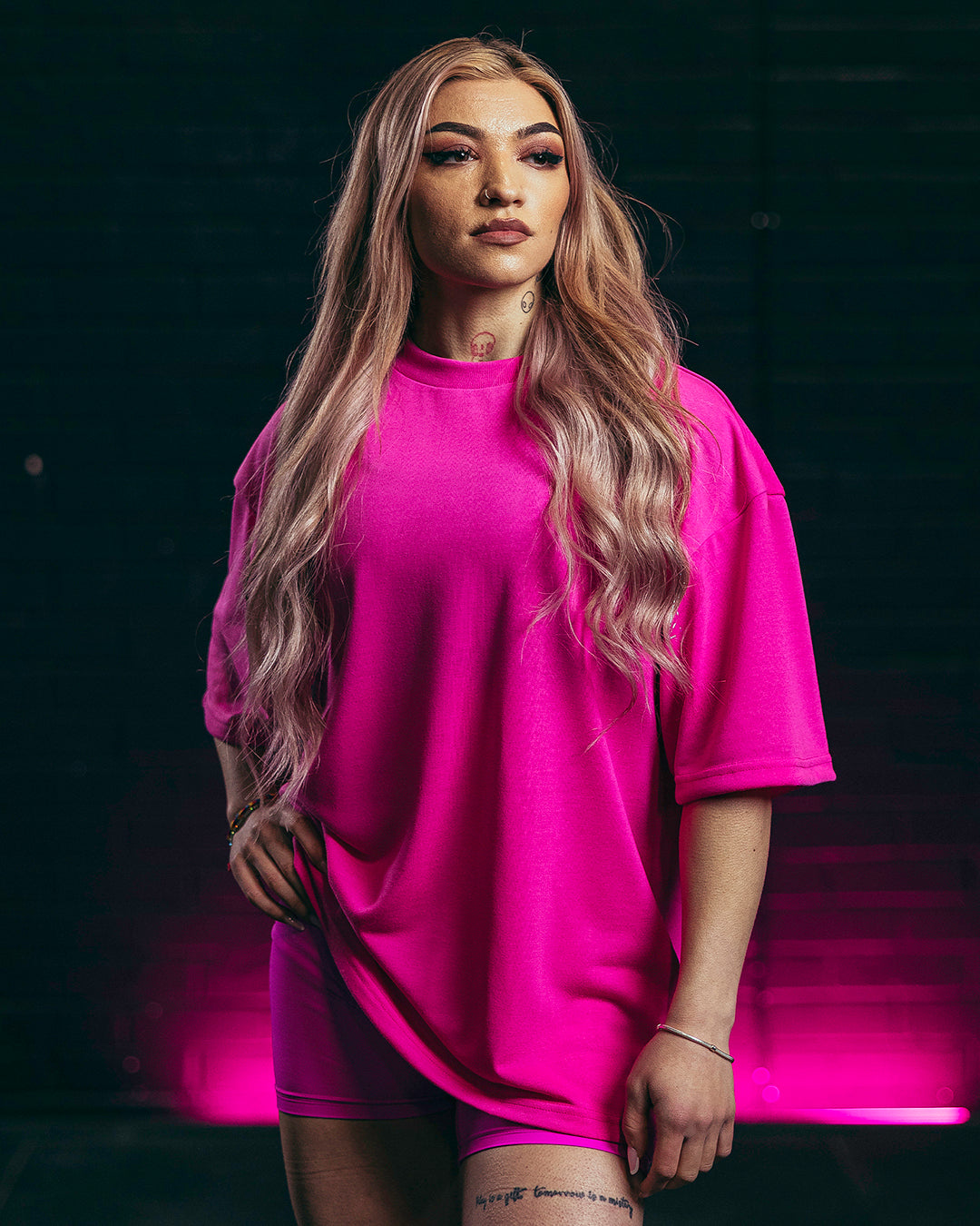 Unisex Nova Oversized T-Shirt Glow Pink